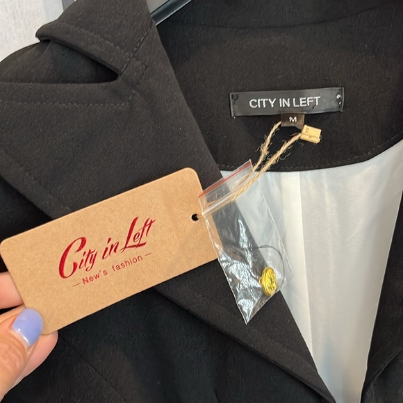 CITY IN LEFT NWT size medium lined high low light weight coat jacket goth black - Picture 4 of 7